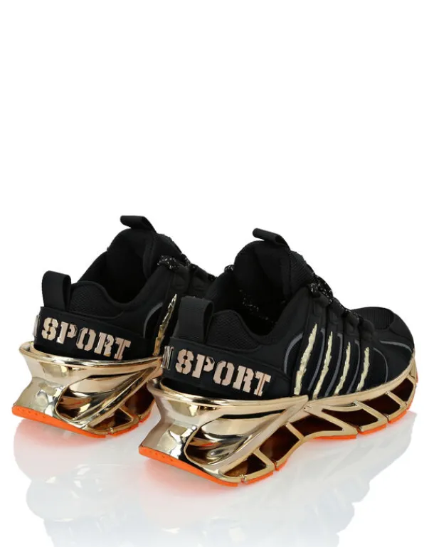 The Edge^Plein Sport Runner